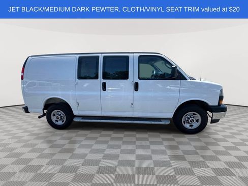 Used 2025 GMC Savana 2500 w/ Driver Convenience Package RWD image 7