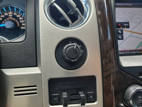 Used 2013 Ford F150 Platinum AWD/4WD image 29