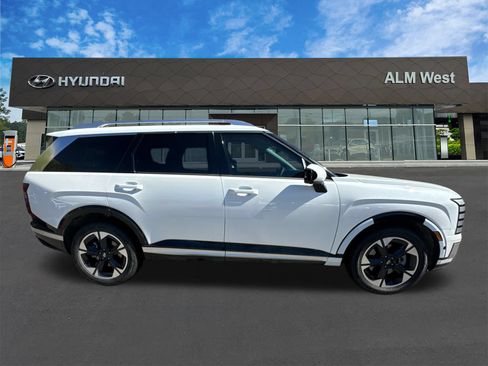Used 2026 Hyundai Palisade Limited FWD image 4