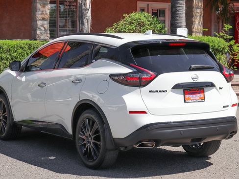 Used 2023 Nissan Murano SV w/ SV Midnight Edition Package image 6