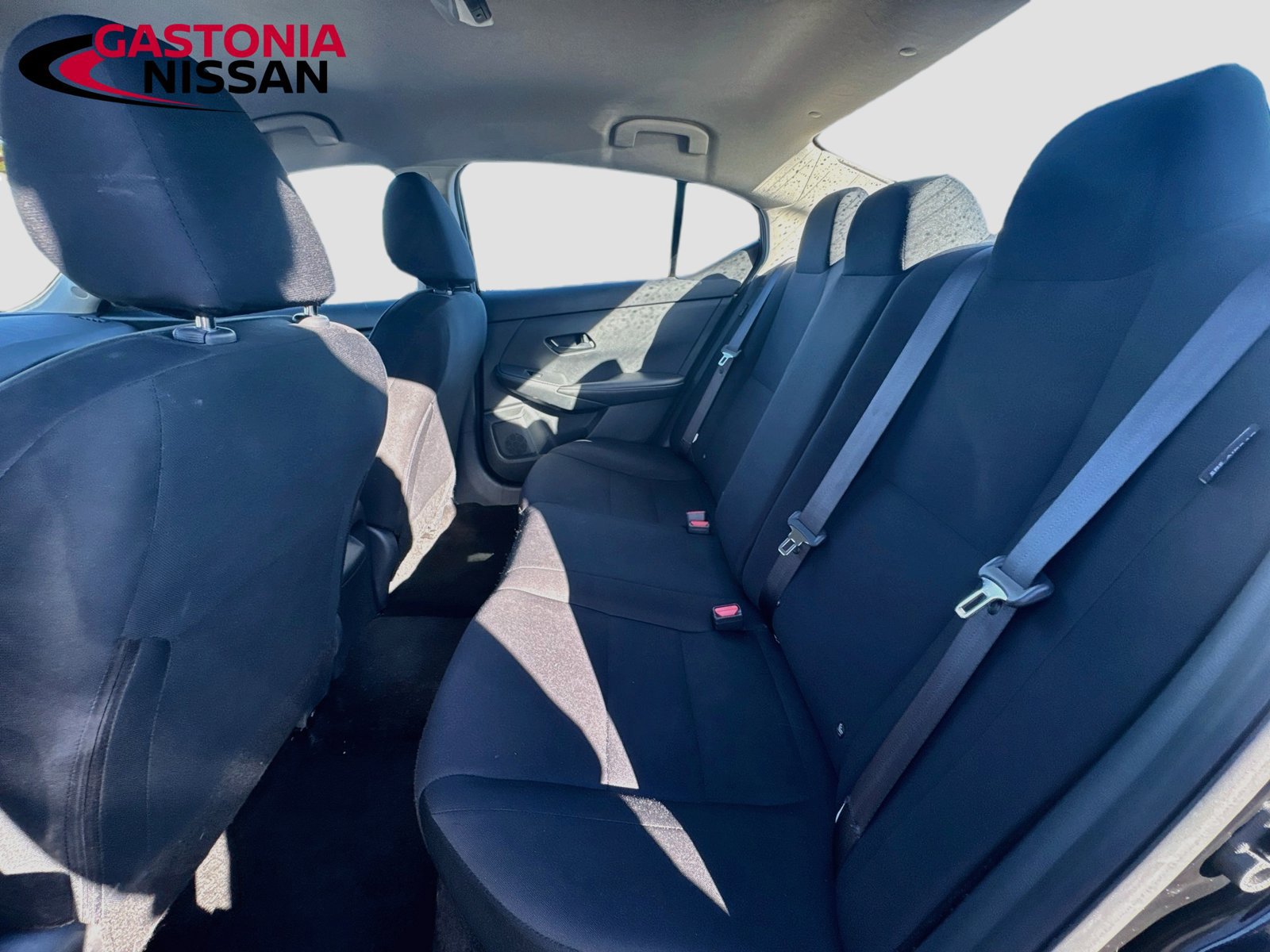 Used 2025 Nissan Sentra S FWD image 31