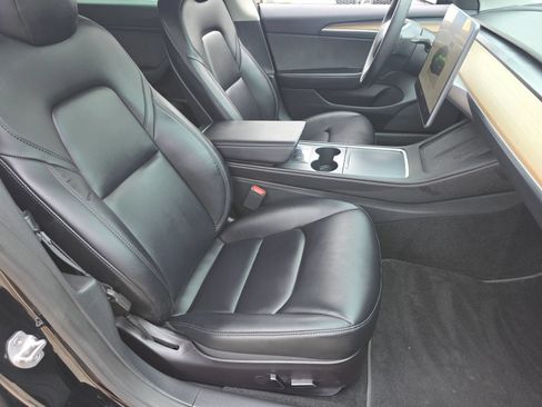 Used 2023 Tesla Model 3 Standard Range RWD image 29