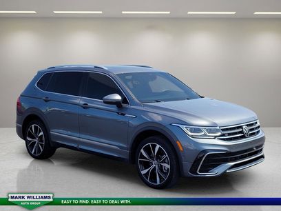 Used 2023 Volkswagen Tiguan SEL R-Line
