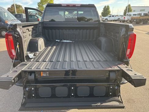 New 2026 GMC Sierra 1500 AT4X image 30