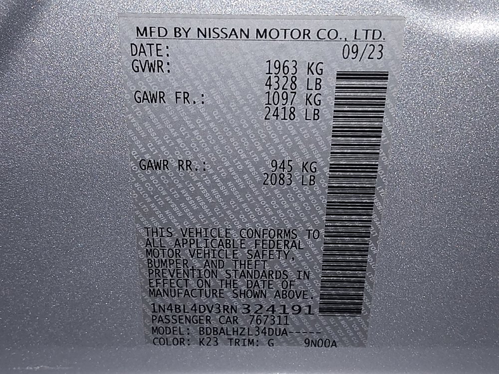 Used 2024 Nissan Altima 2.5 SV FWD image 33