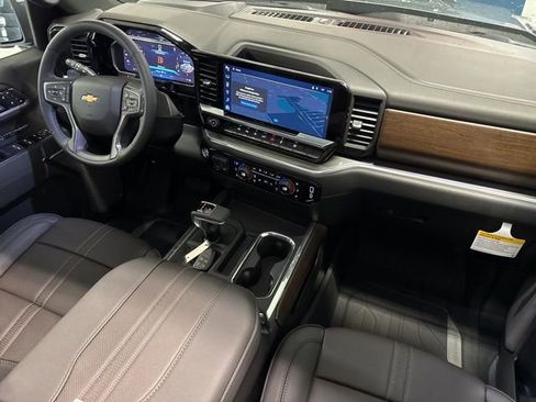 New 2026 Chevrolet Silverado 1500 High Country AWD/4WD image 24