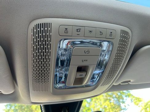Used 2023 Mercedes-Benz GLB 250 image 31