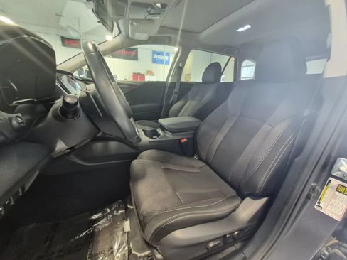 Used 2023 Subaru Outback Premium AWD/4WD image 10