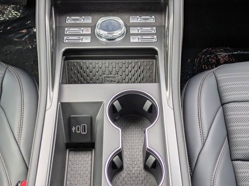 New 2026 Lincoln Nautilus Reserve image 17