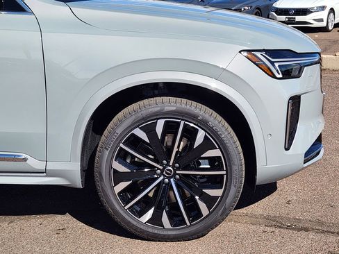 New 2026 Volvo XC90 T8 Ultra w/ Protection Package Premier image 28