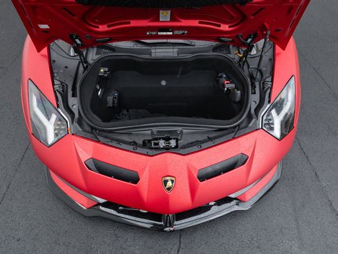 Used 2021 Lamborghini Aventador SVJ AWD/4WD image 71
