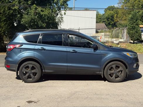 Used 2018 Ford Escape SEL w/ Ford Safe & Smart Package image 10