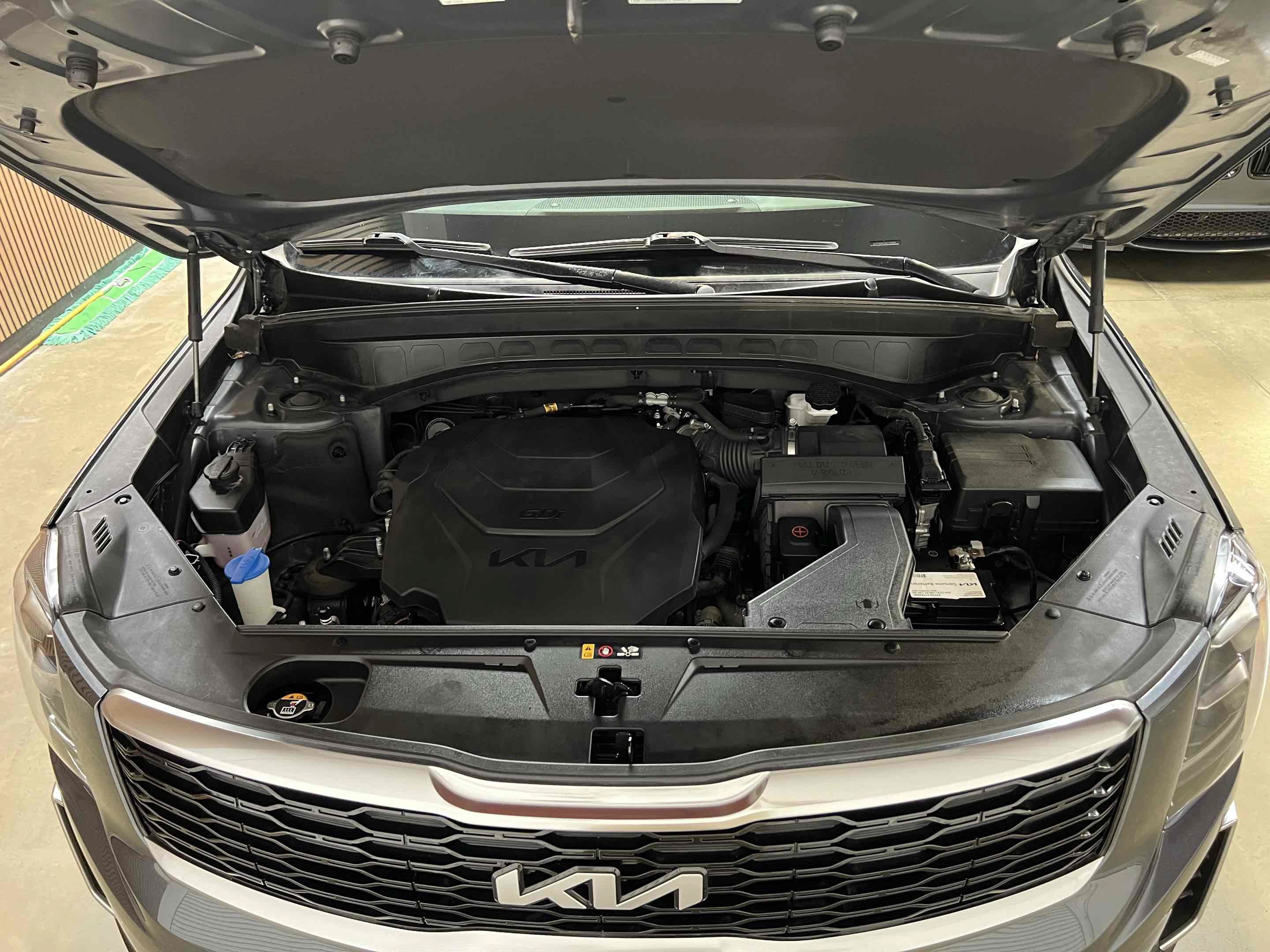 Used 2022 Kia Telluride EX w/ EX Premium Package FWD image 26