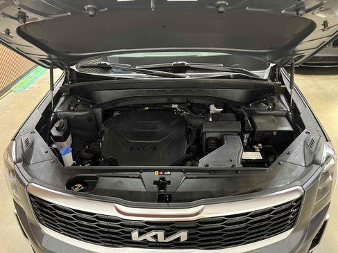 Used 2022 Kia Telluride EX w/ EX Premium Package FWD image 26