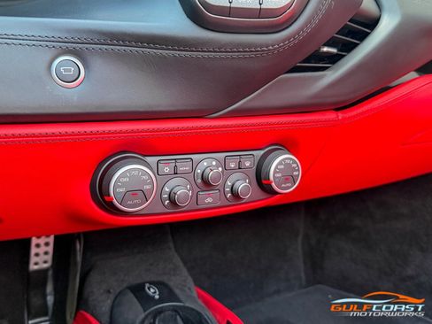Used 2018 Ferrari 488 Spider image 16