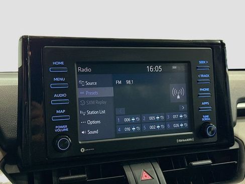 Used 2021 Toyota RAV4 XLE image 15