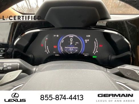 Used 2025 Lexus NX 350h AWD w/ Premium Package image 17