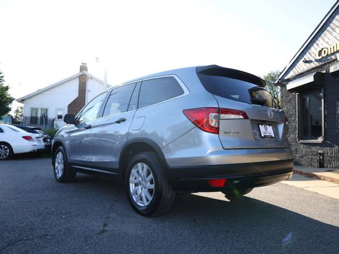 Used 2019 Honda Pilot LX image 9