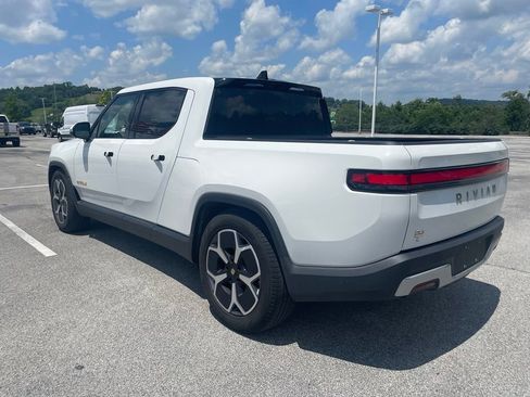 Used 2022 Rivian R1T Adventure AWD/4WD image 3