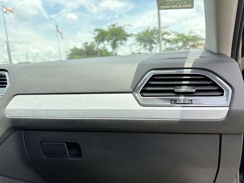 Used 2021 Volkswagen Tiguan S AWD/4WD image 27
