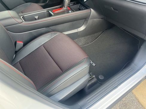 New 2025 Nissan Kicks SR image 20