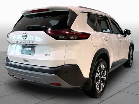 Used 2023 Nissan Rogue SV w/ SV Premium B Package FWD image 12
