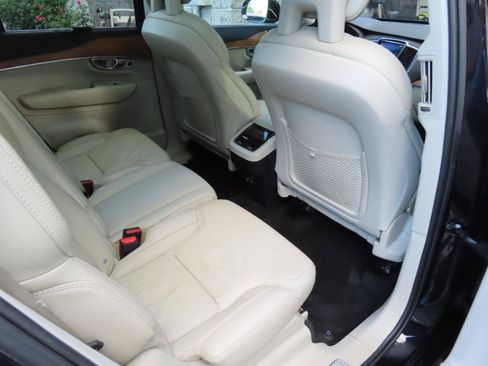 Used 2018 Volvo XC90 T6 Inscription w/ Convenience Package AWD/4WD image 19