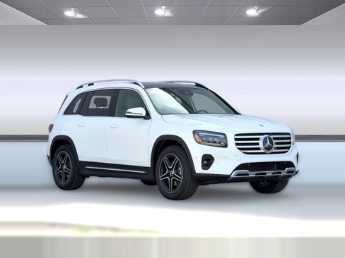 Used 2026 Mercedes-Benz GLB 250 image 7