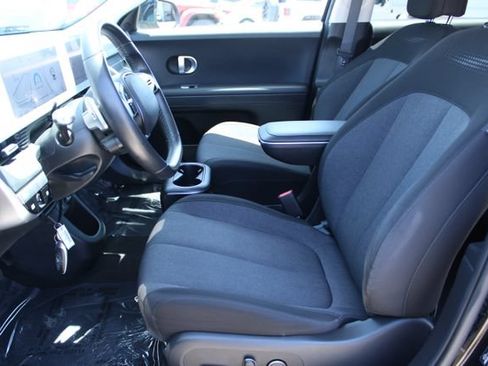 Used 2024 Hyundai Ioniq 5 SE RWD image 29