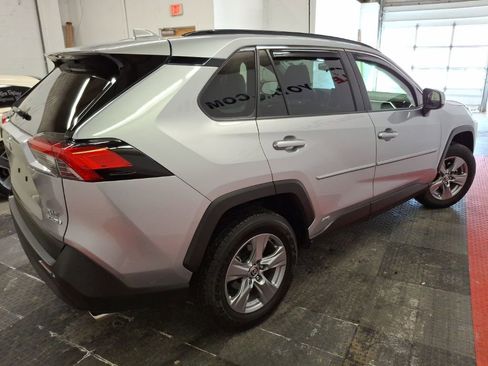 Used 2024 Toyota RAV4 XLE w/ Convenience Package image 11