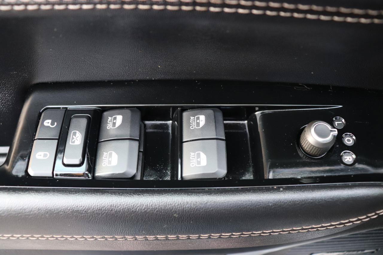 Used 2024 Jeep Wagoneer Series II AWD/4WD image 54
