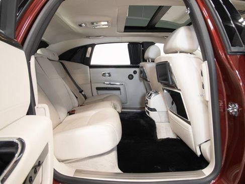 Used 2015 Rolls-Royce Ghost Extended Wheelbase RWD image 80