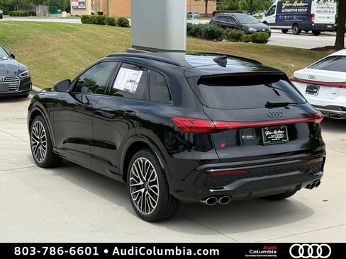 New 2026 Audi SQ5 Prestige AWD/4WD image 10