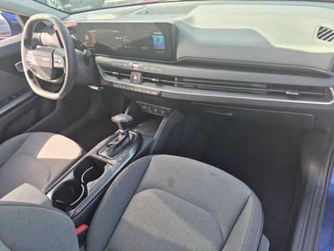 Used 2025 Kia K4 FWD image 31