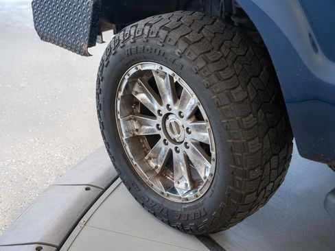 Used 2011 Ford F250 XL w/ Skid Plate Pkg AWD/4WD image 10