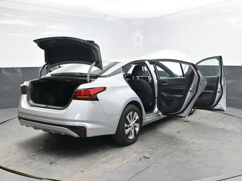 Used 2021 Nissan Altima 2.5 S FWD image 46