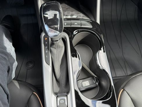 New 2026 Buick Envista Avenir image 16