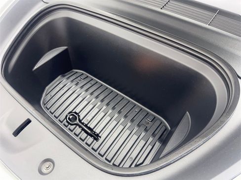 Used 2022 Tesla Model Y Performance image 73