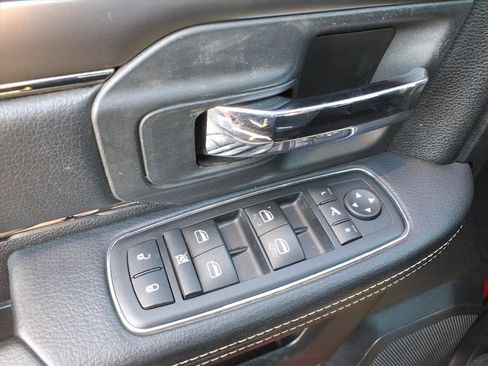 Used 2015 RAM 1500 Sport w/ Remote Start & Security Group image 12