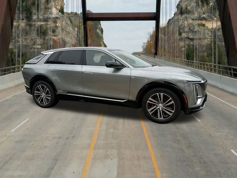 New 2026 Cadillac Lyriq Premium Luxury RWD image 12