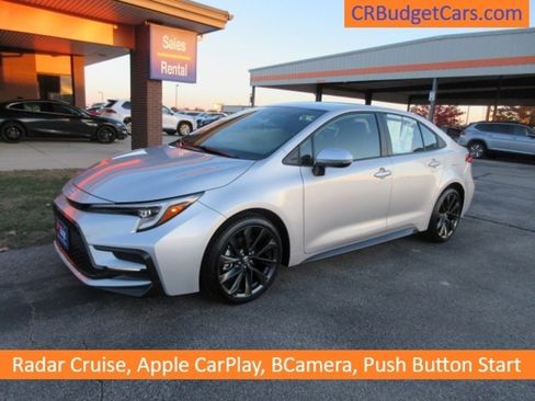 Used 2025 Toyota Corolla SE image 1