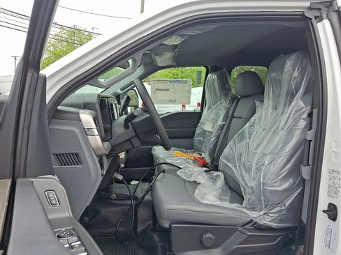 New 2026 Ford F550 4x4 SuperCab Super Duty image 11