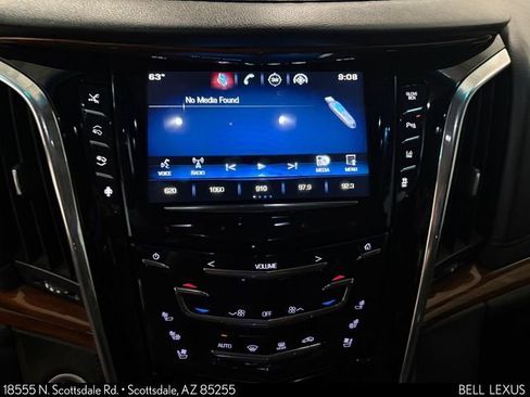 Used 2015 Cadillac Escalade ESV Premium AWD/4WD image 16