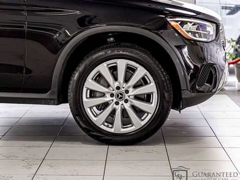 Used 2020 Mercedes-Benz GLC 300 SUV w/ Parking Assistance Package image 11