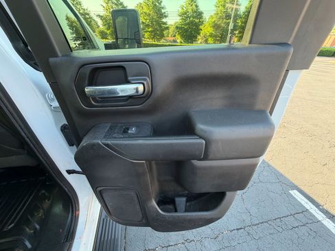 Used 2022 Chevrolet Silverado 2500 W/T w/ WT Fleet Convenience Package AWD/4WD image 21