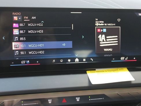 Used 2025 BMW X3 xDrive30i w/ Premium Package image 27