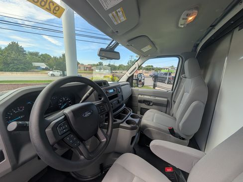 New 2026 Ford E-350 and Econoline 350 Super Duty w/ Power Equipment Group RWD image 8