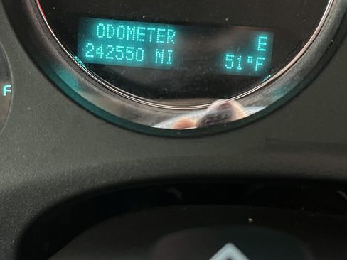 Used 2012 GMC Yukon XL Denali image 7