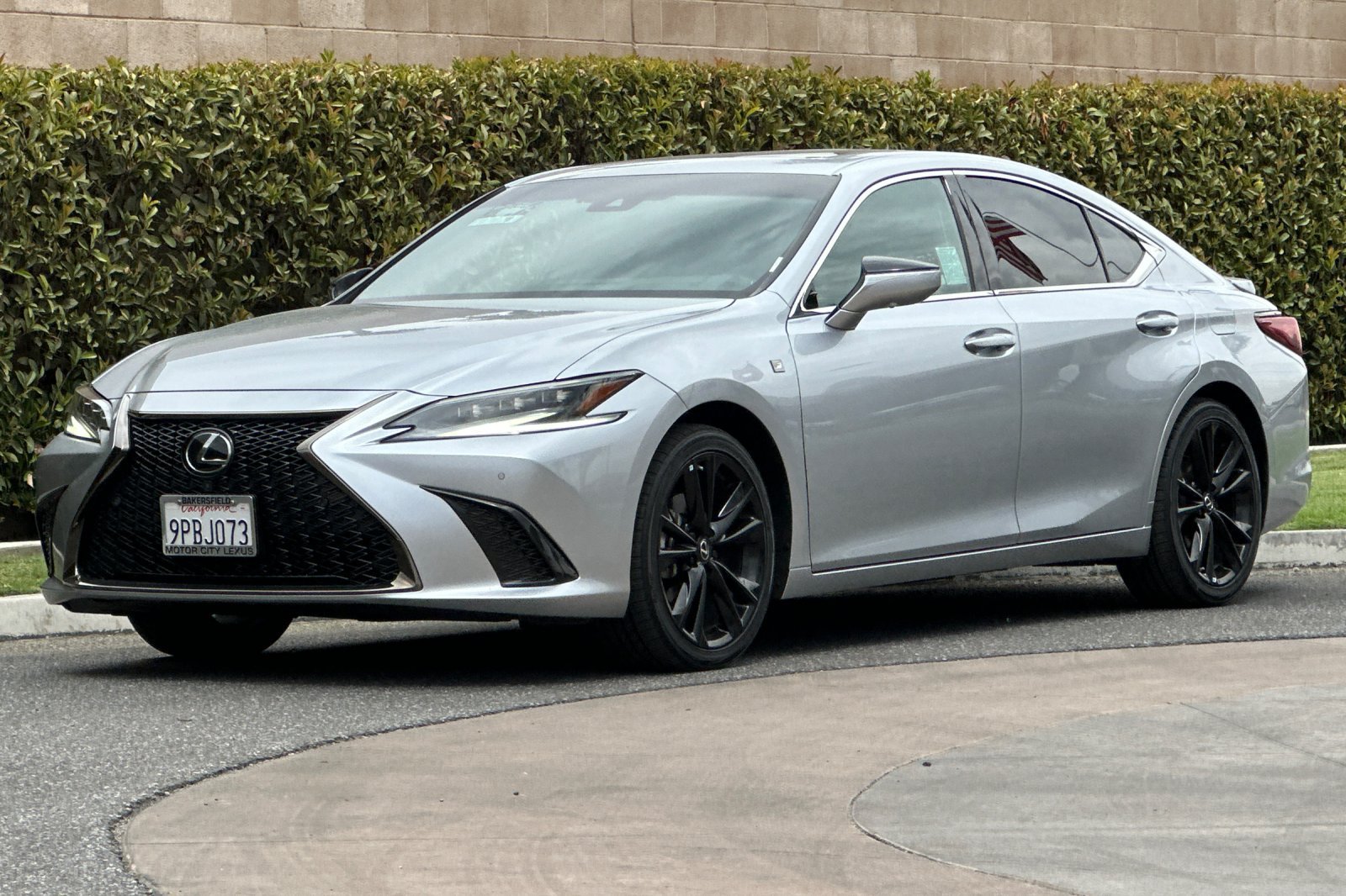 Certified 2024 Lexus ES 300h F Sport w/ Accessory Package (Z1) FWD image 8