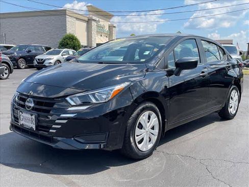 Used 2024 Nissan Versa S w/ Trunk Package FWD image 7